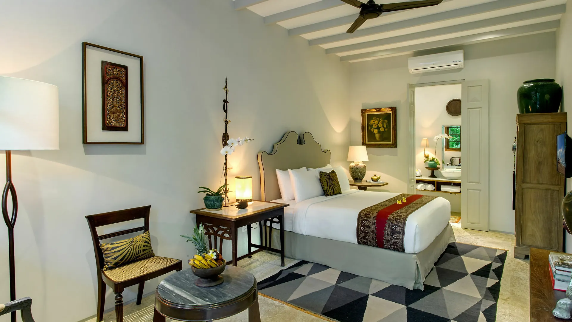 Room & Vespa 3 Seminyak Indonesië